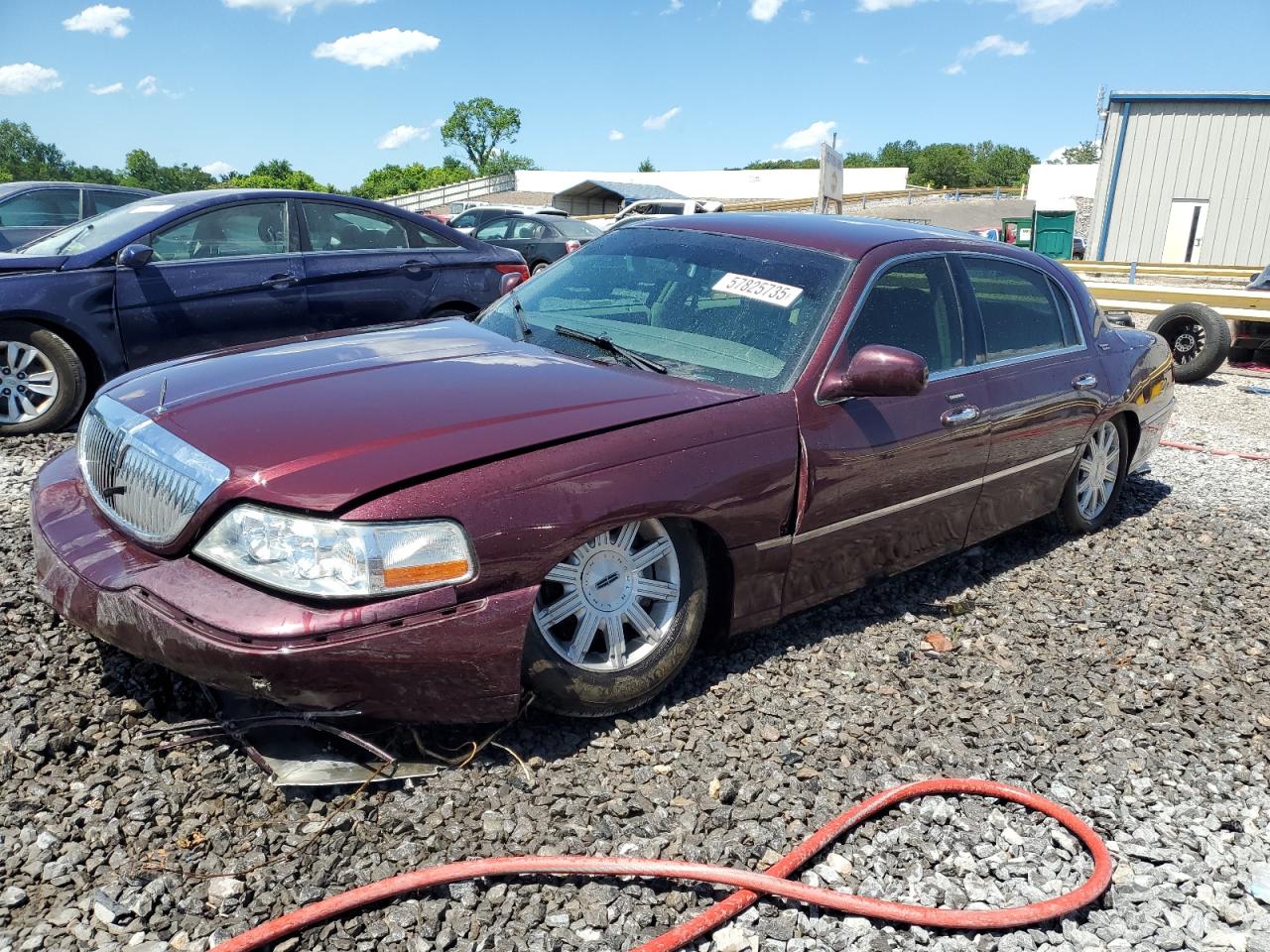LINCOLN TOWN CAR S 2006