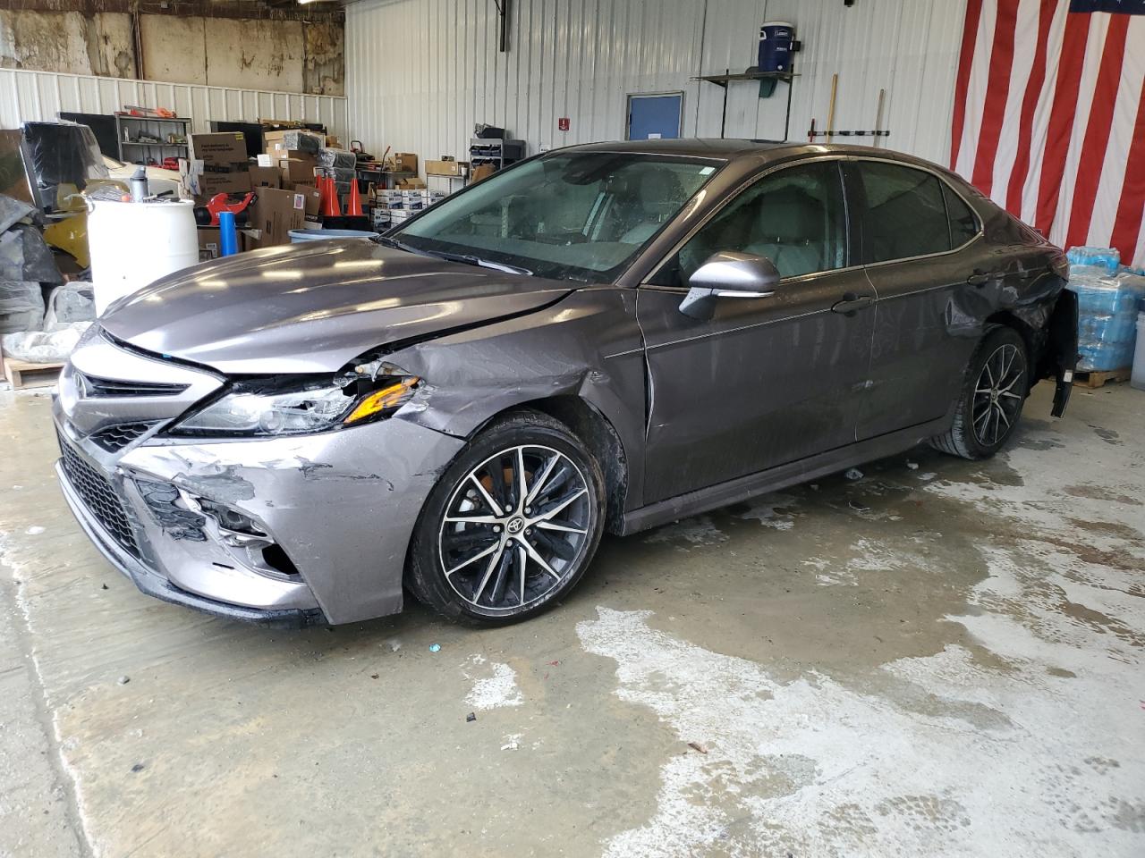TOYOTA CAMRY SE N 2023