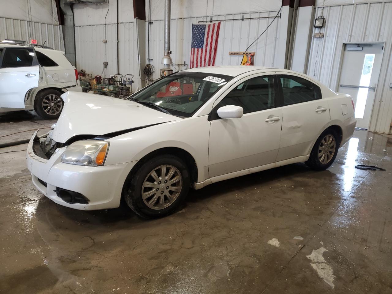 MITSUBISHI GALANT FE 2012