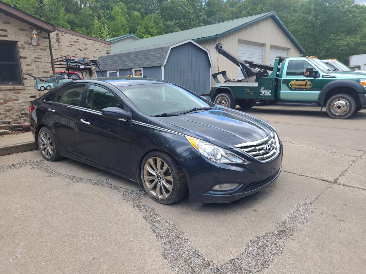 HYUNDAI SONATA SE 2012