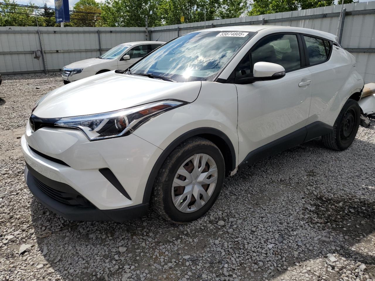 TOYOTA C-HR XLE 2019