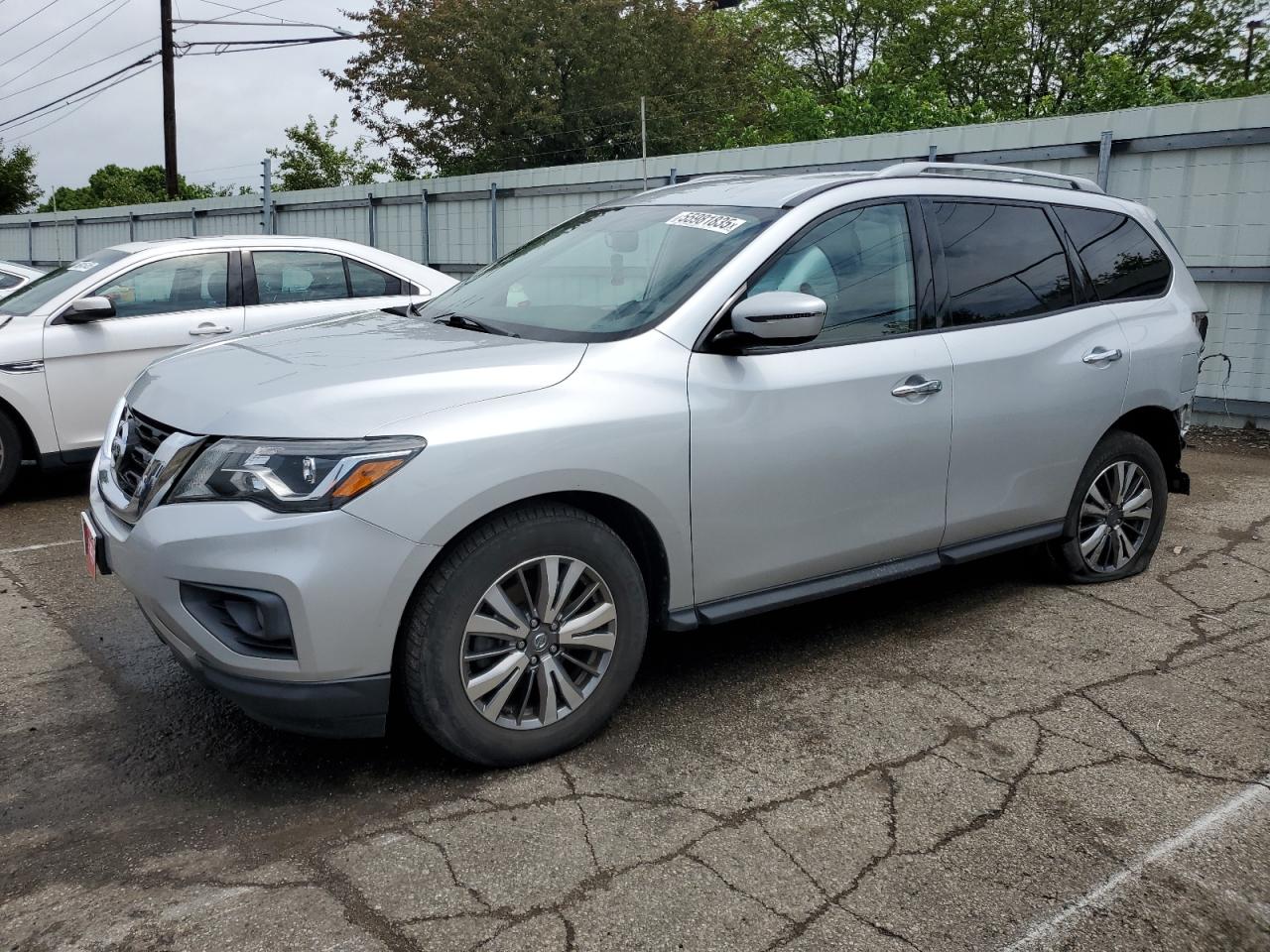 NISSAN PATHFINDER 2019