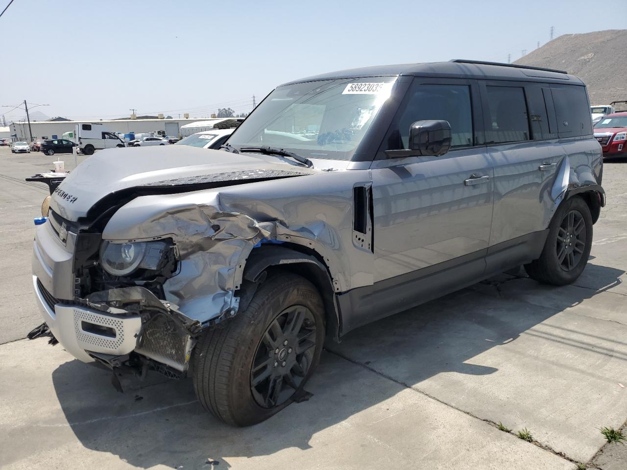 LAND ROVER DEFENDER 1 2023
