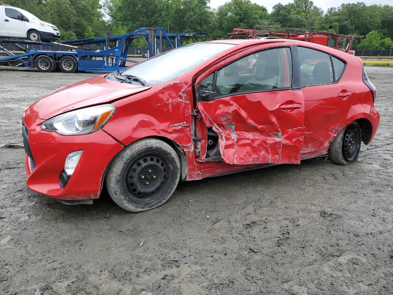 TOYOTA PRIUS C 2015