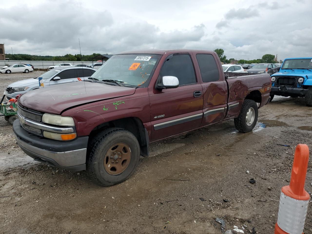 CHEVROLET SILVERADO 2002