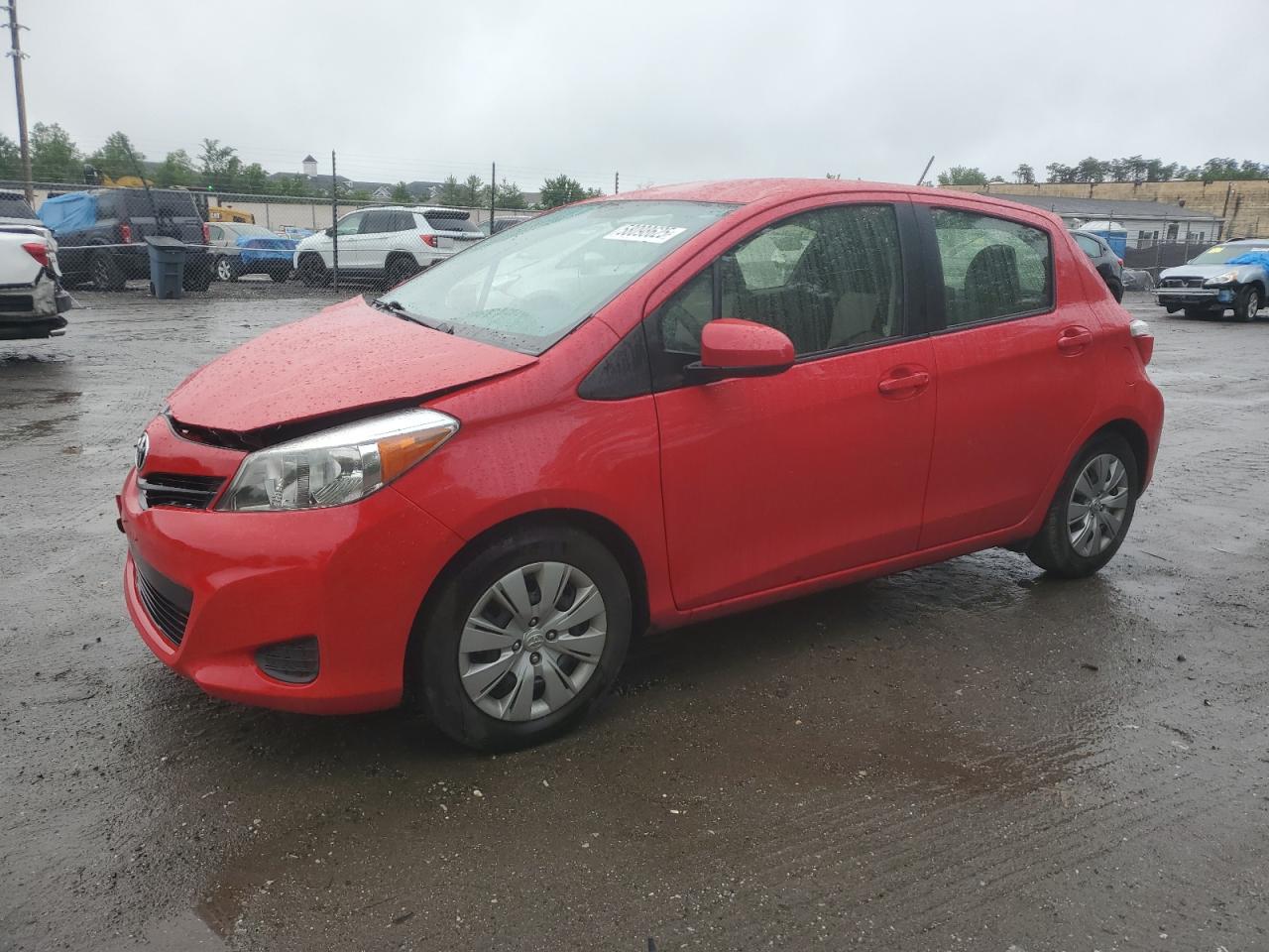 TOYOTA YARIS 2013
