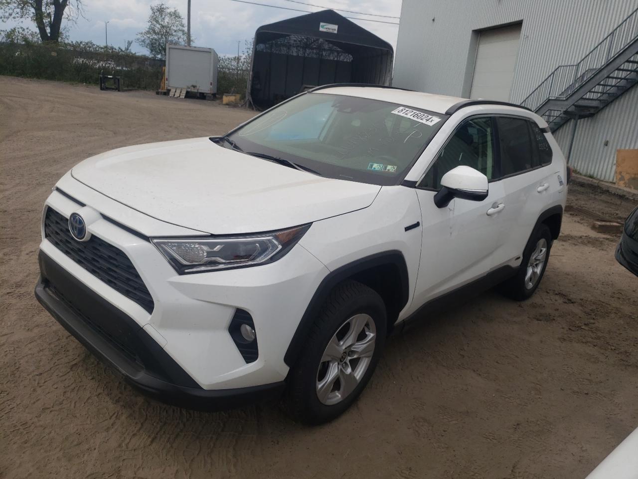TOYOTA RAV4 XLE 2021