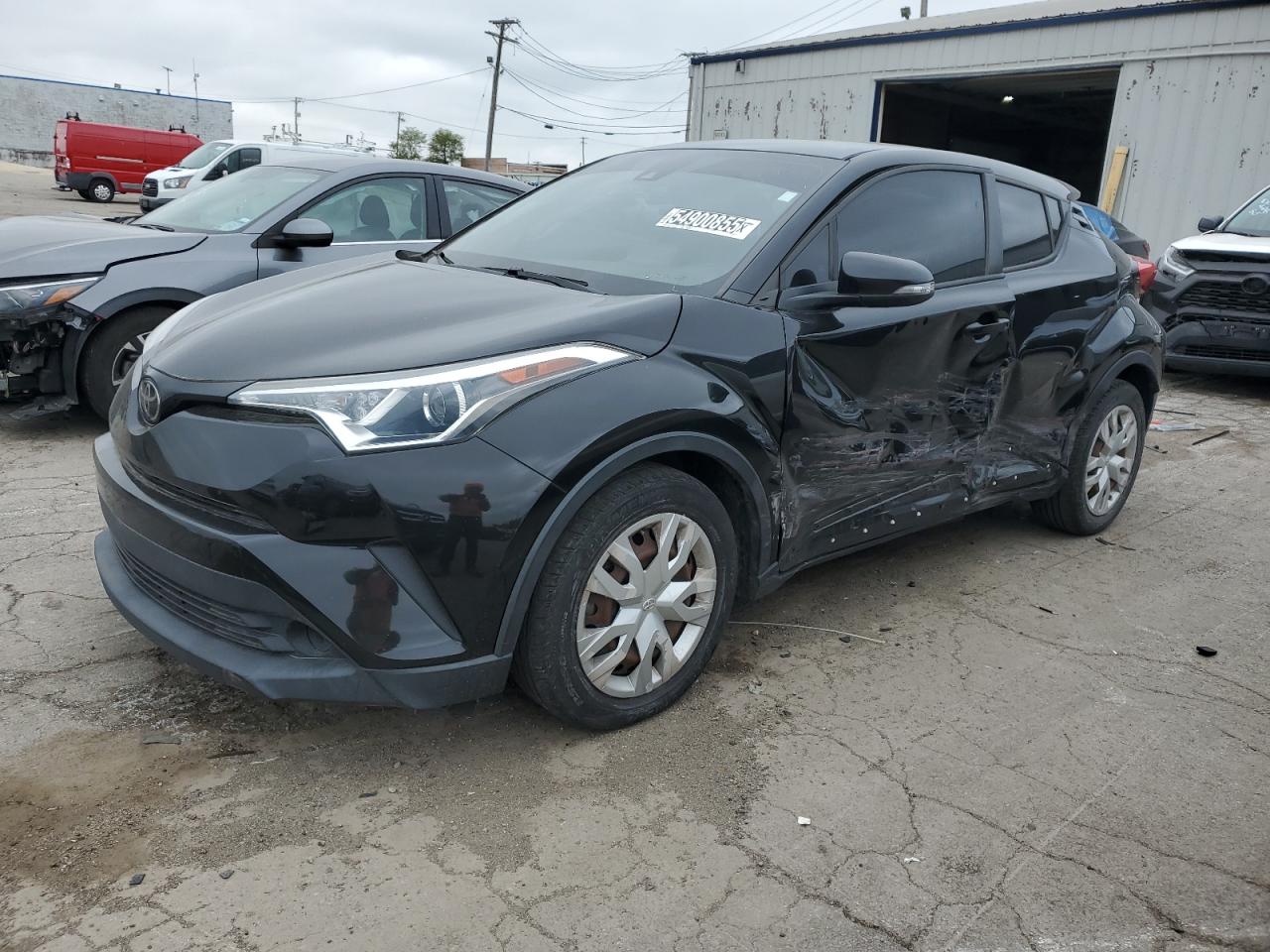 TOYOTA C-HR XLE 2019