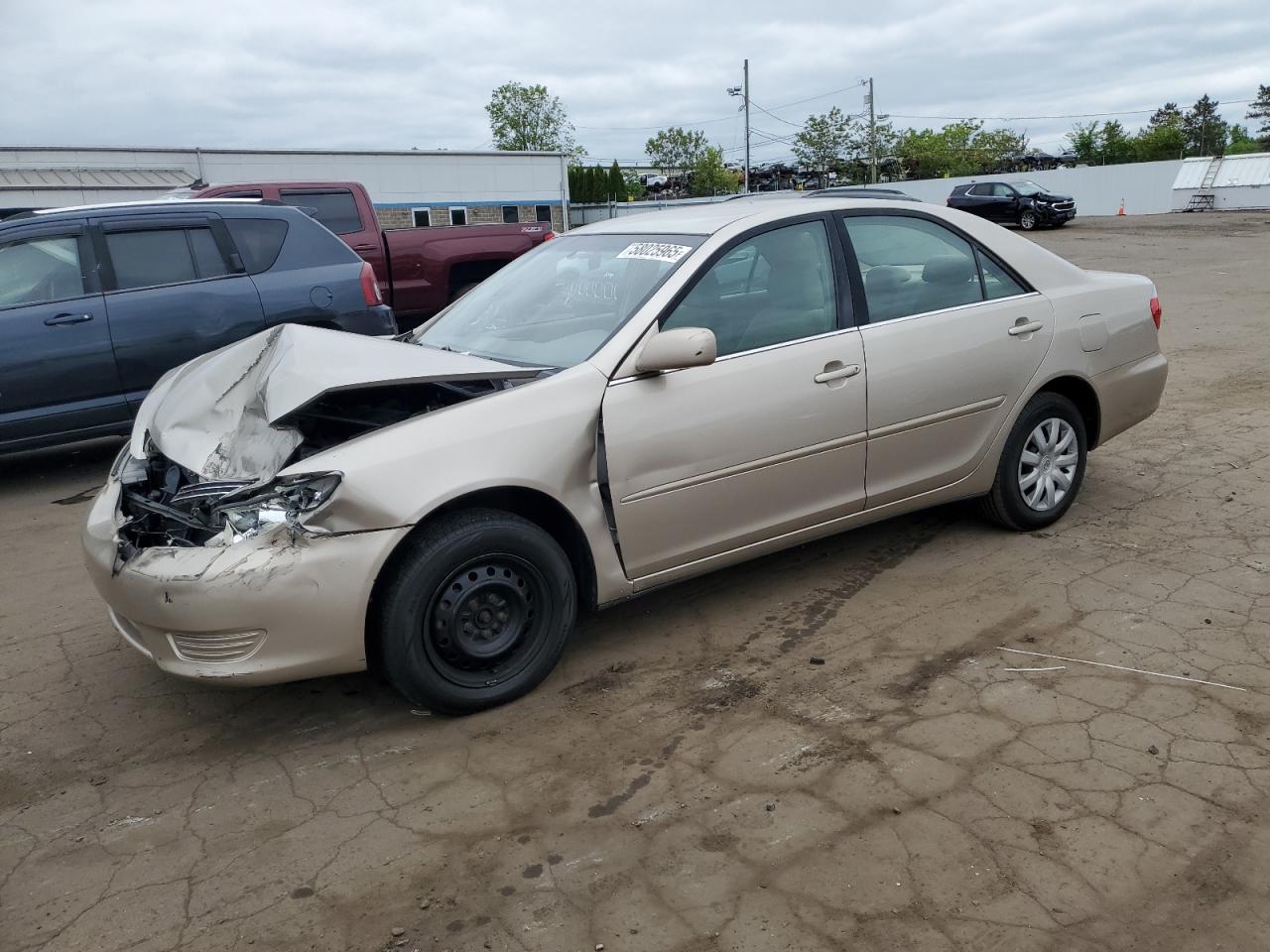 TOYOTA CAMRY LE 2005