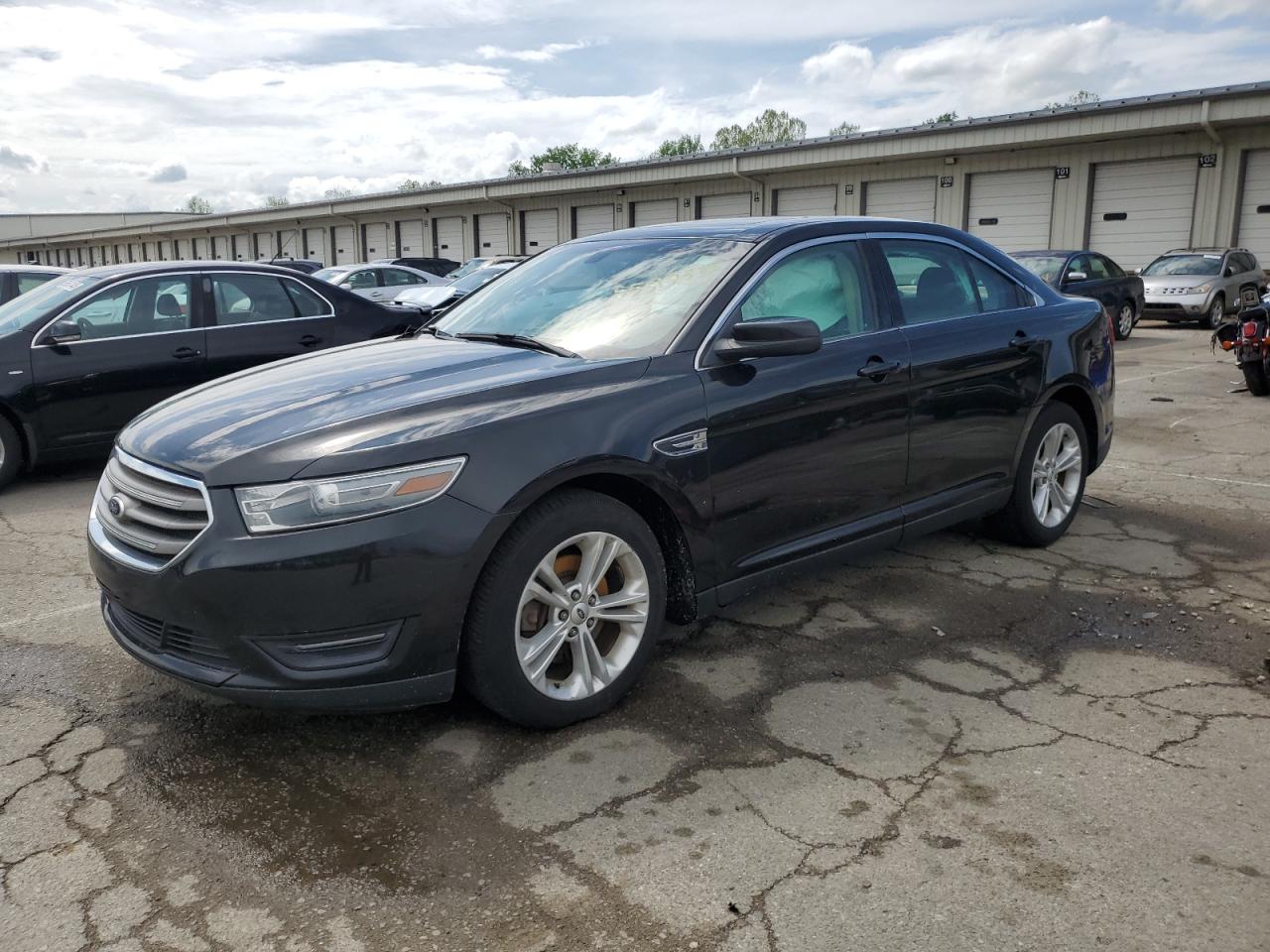 FORD TAURUS SEL 2013