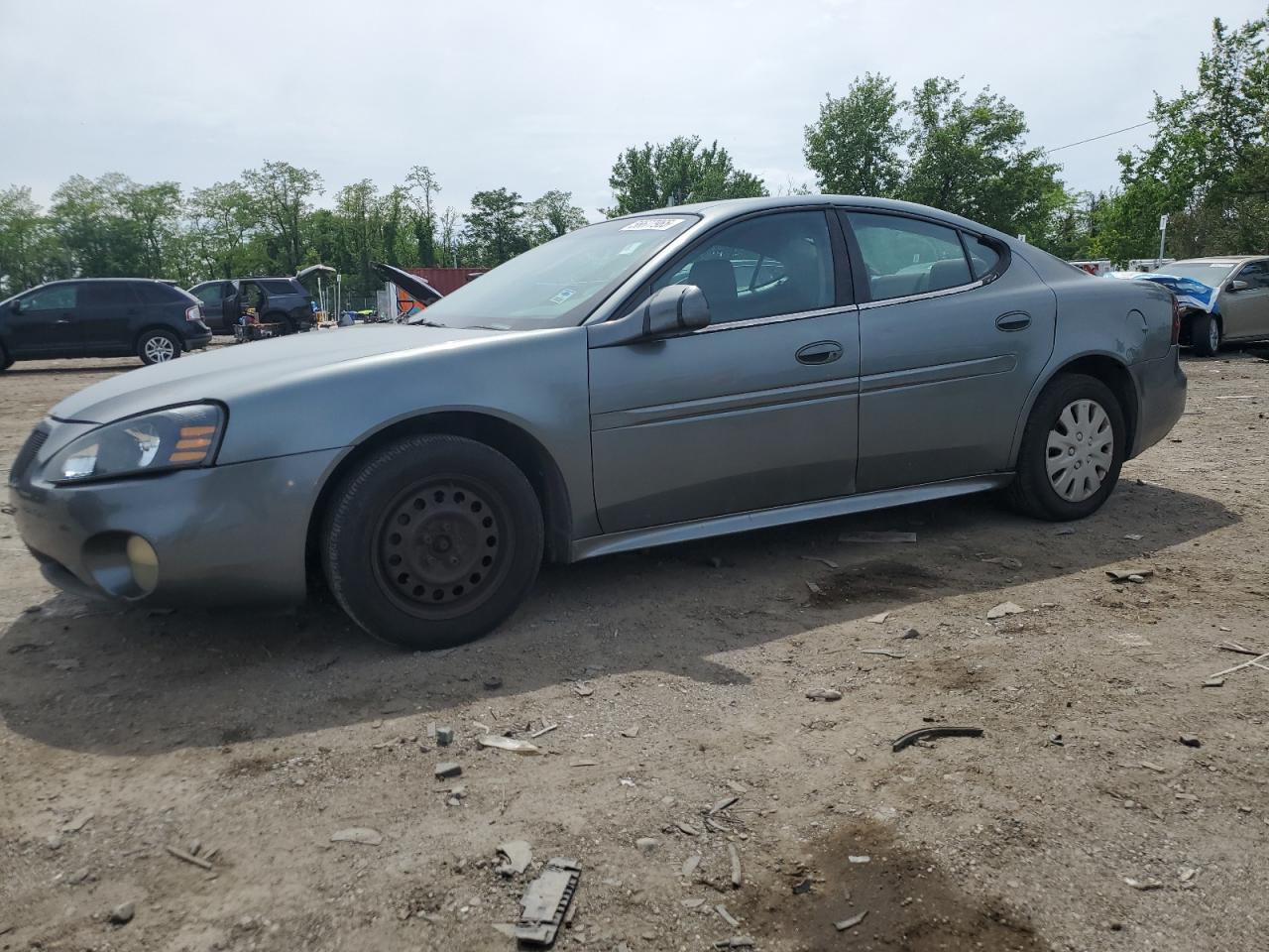 PONTIAC GRAND PRIX 2004