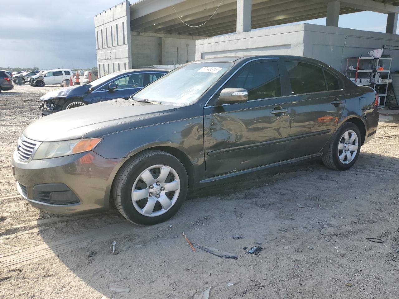 KIA OPTIMA LX 2009