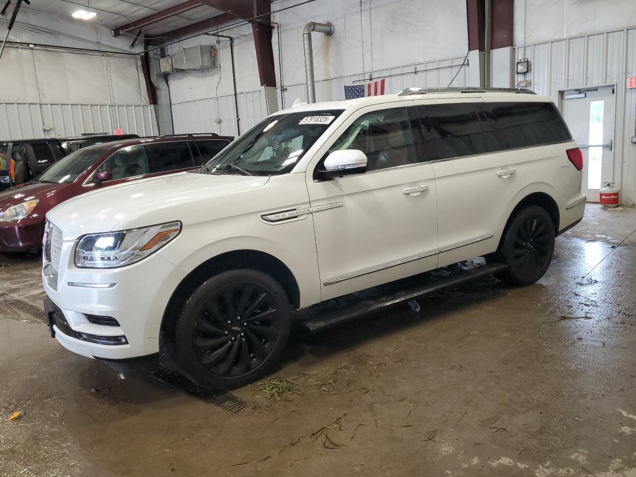 LINCOLN NAVIGATOR 2020