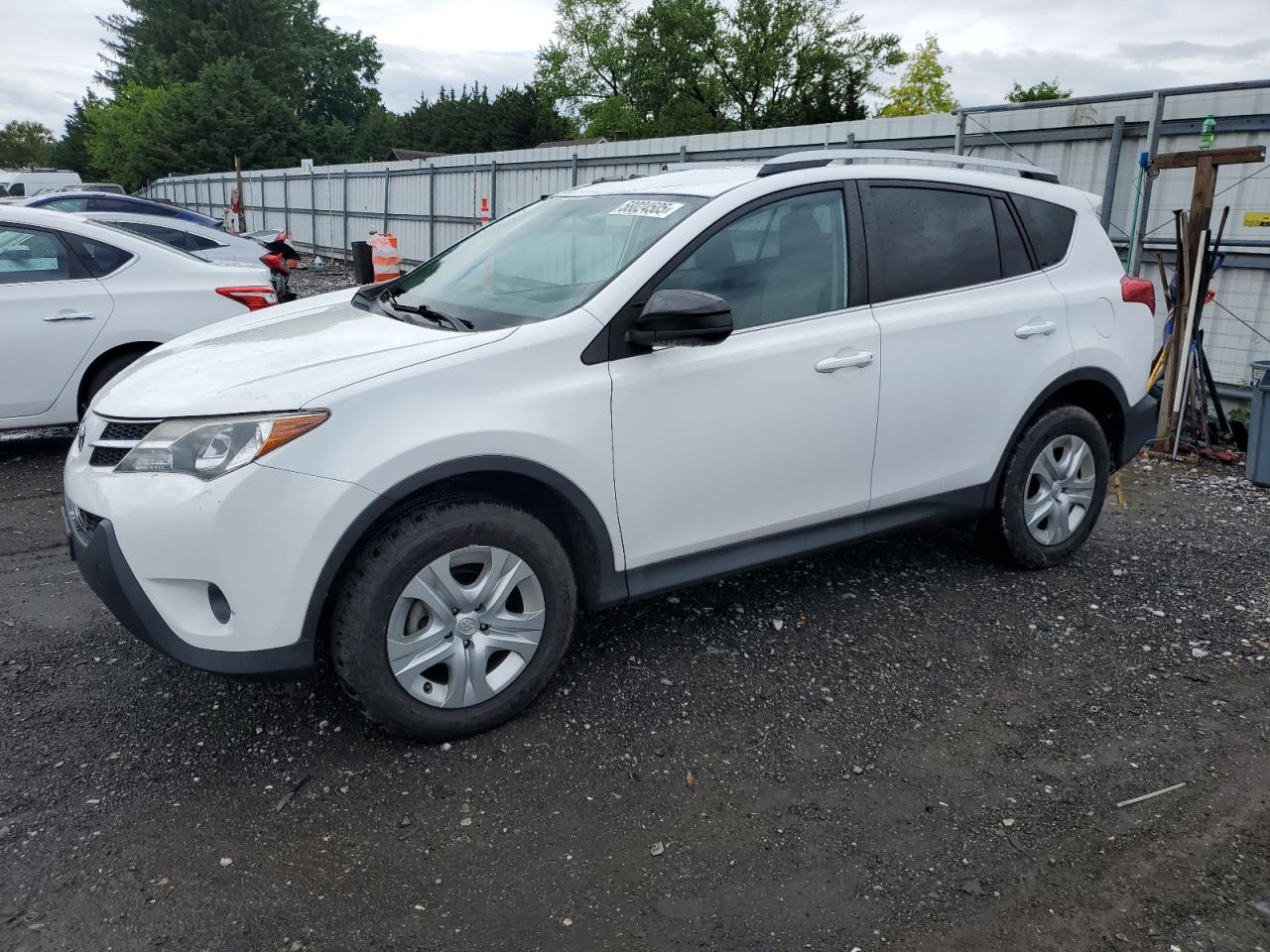 TOYOTA RAV4 LE 2015