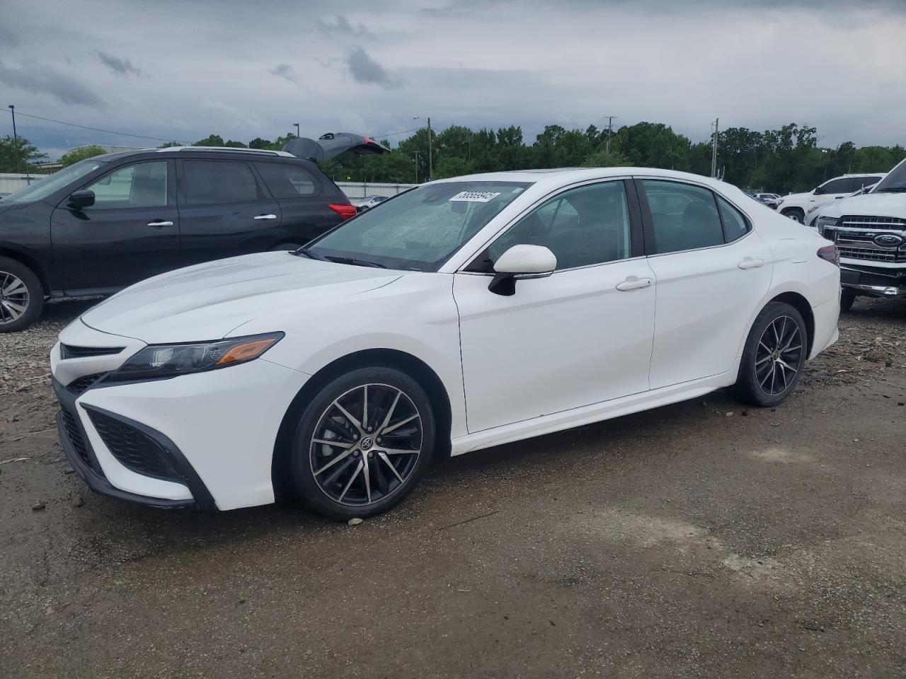 TOYOTA CAMRY NIGH 2022