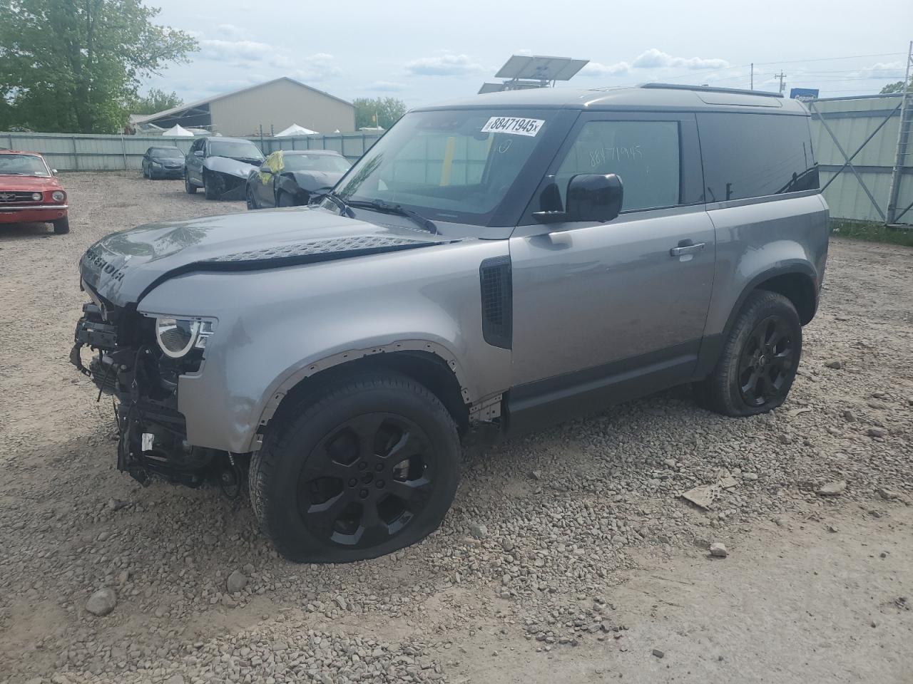 LAND ROVER DEFENDER 9 2023