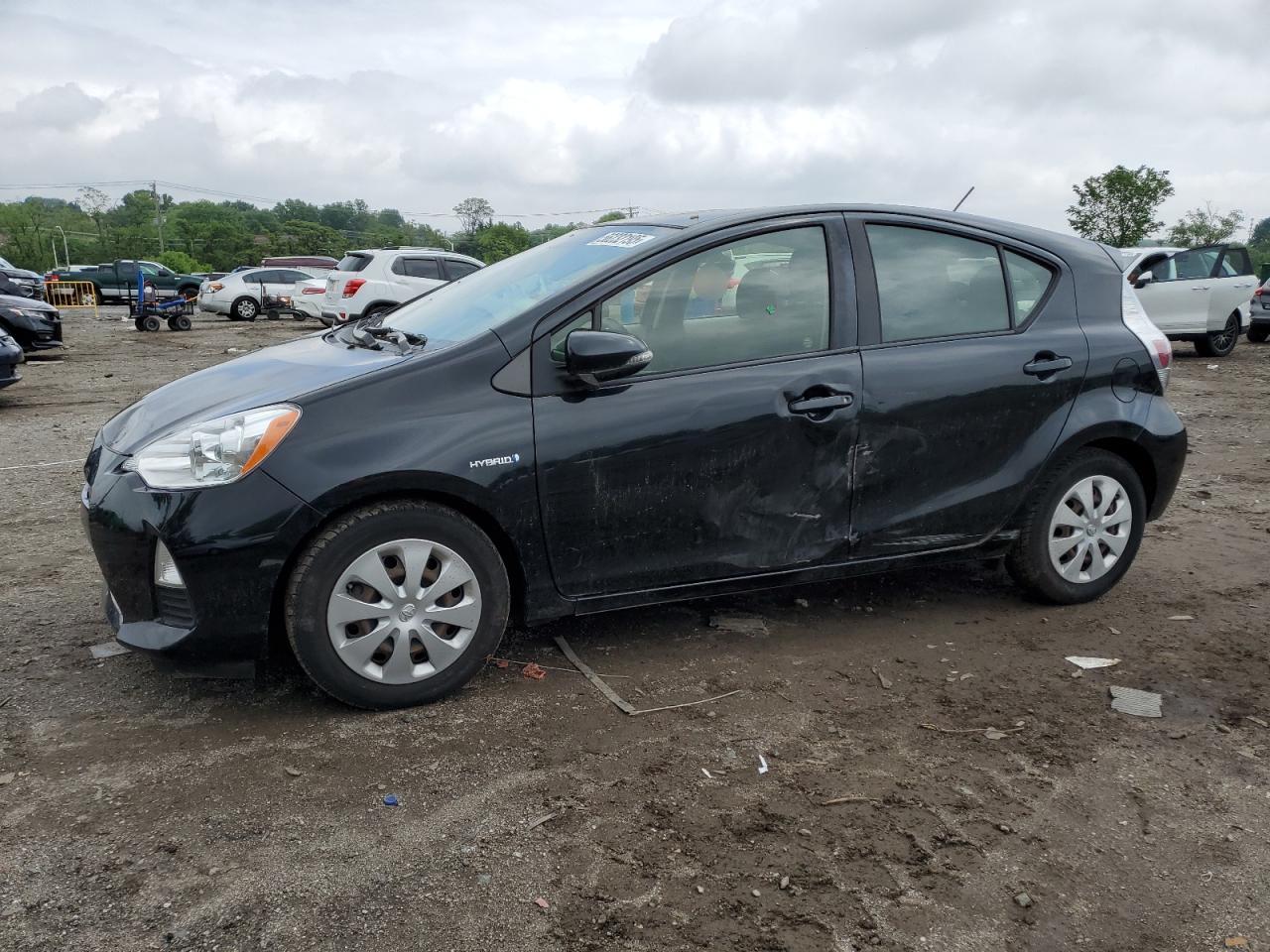 TOYOTA PRIUS C 2012