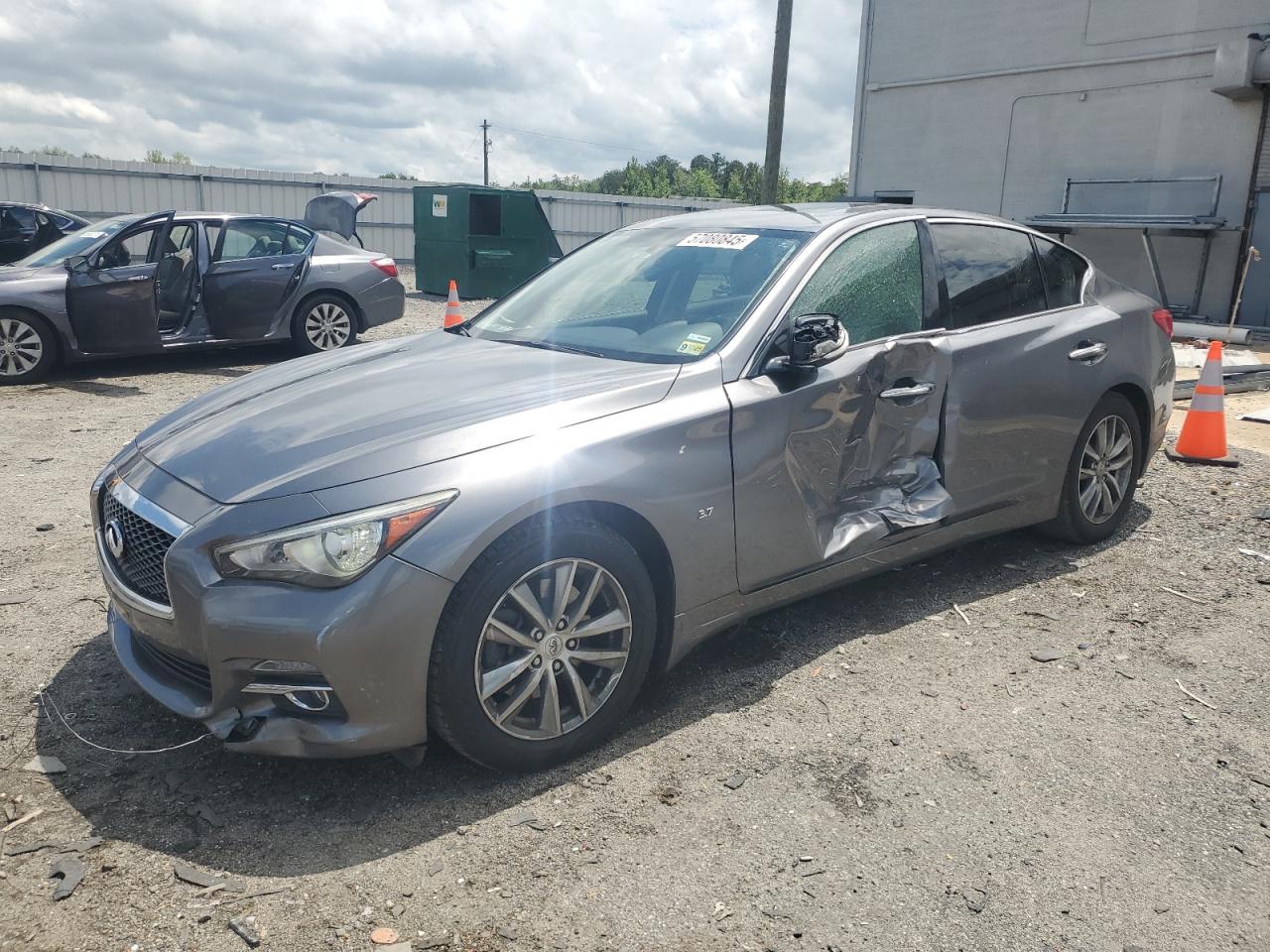 INFINITI Q50 BASE 2015