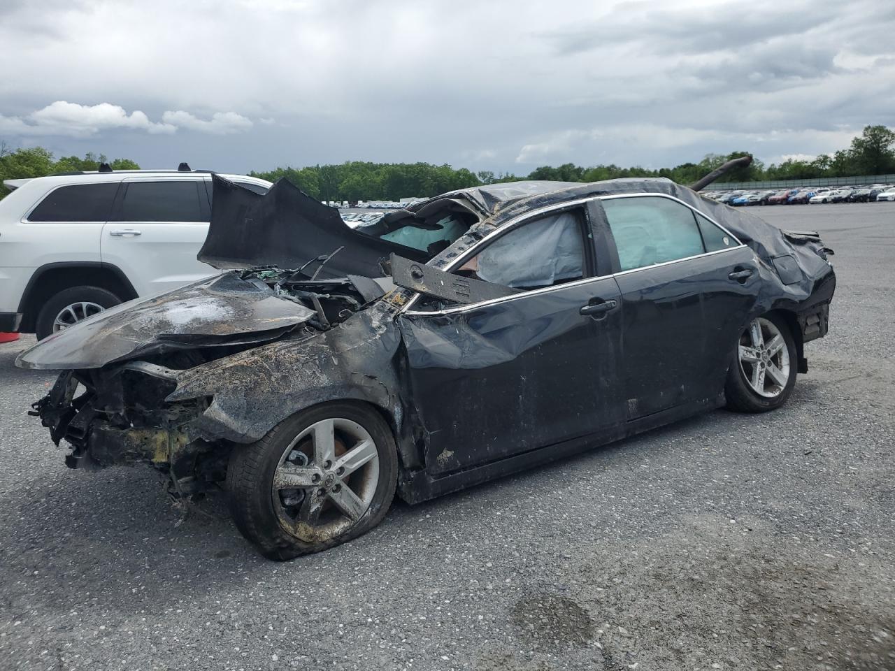 TOYOTA CAMRY BASE 2012