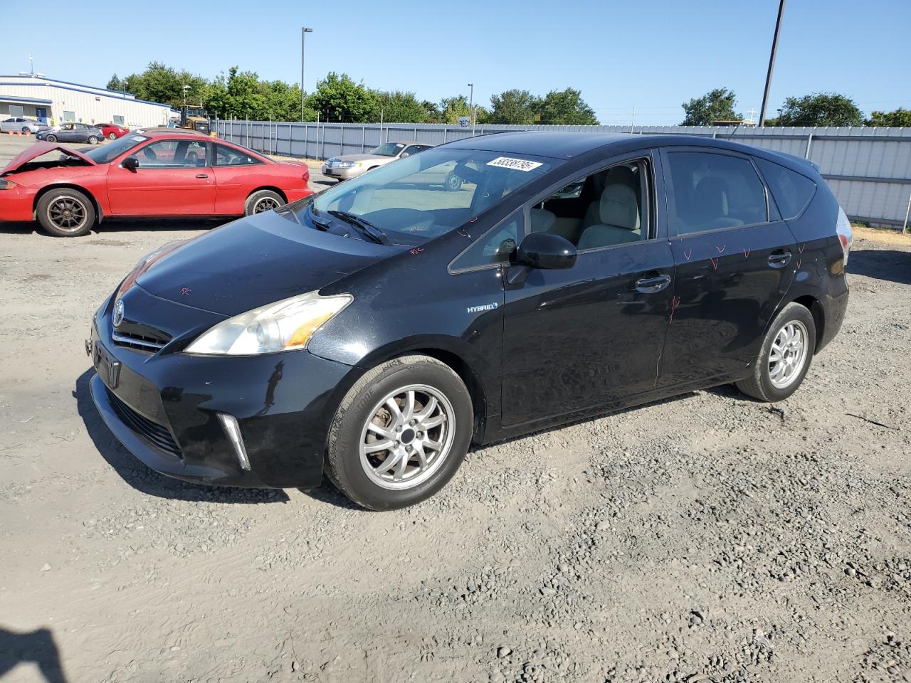 TOYOTA PRIUS V 2013