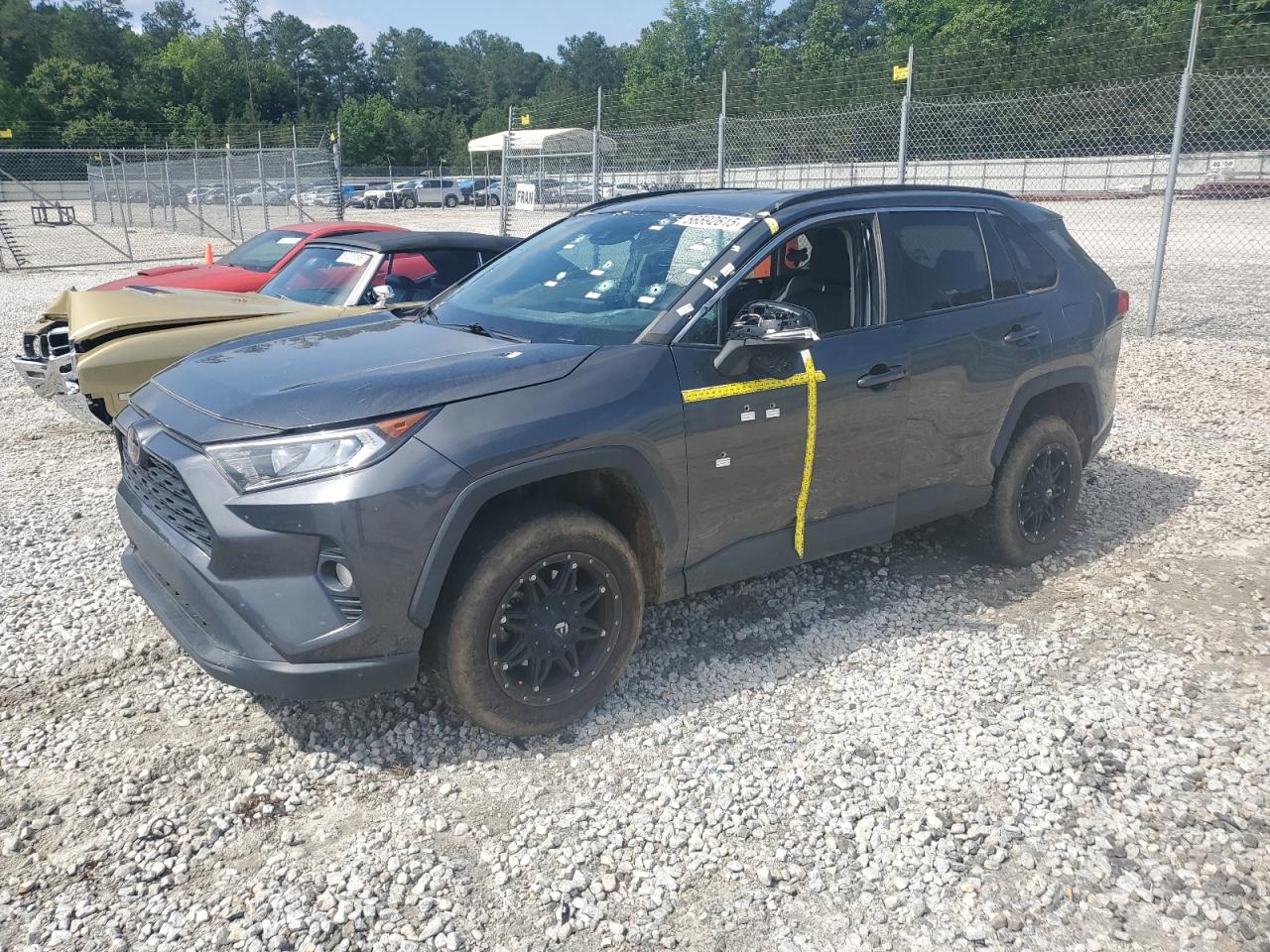 TOYOTA RAV4 XLE 2020