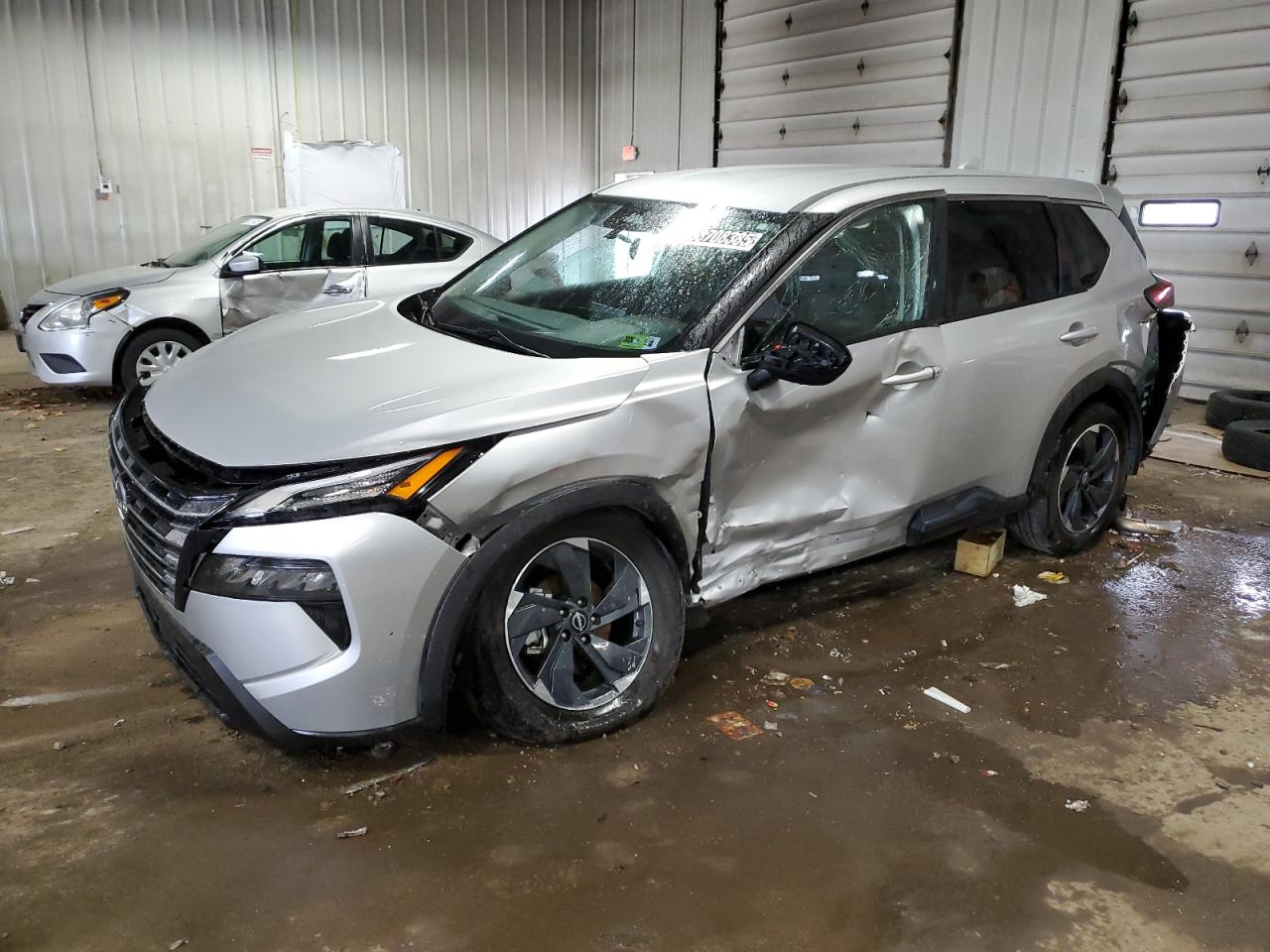 NISSAN ROGUE SV 2024