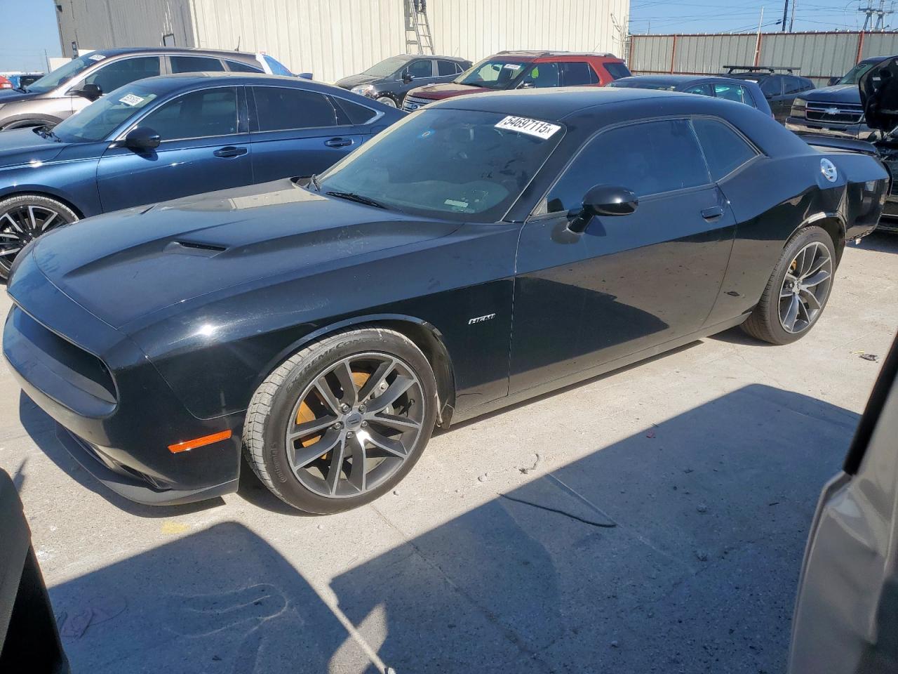 DODGE CHALLENGER 2018