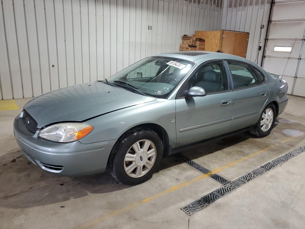 FORD TAURUS SEL 2005