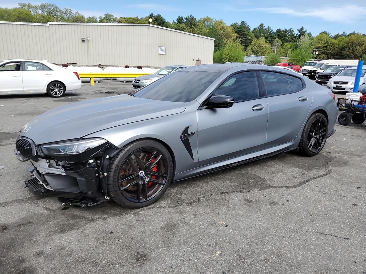 BMW M8 2023