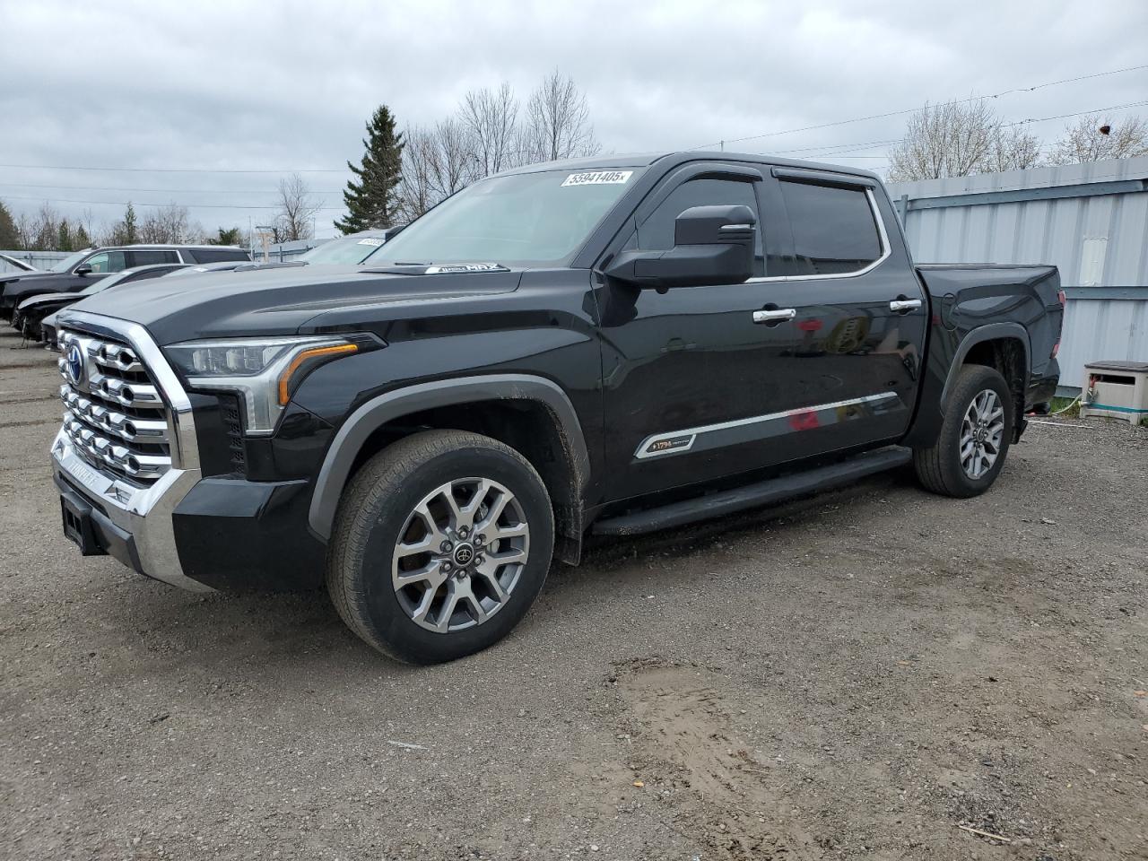 TOYOTA TUNDRA CRE 2022