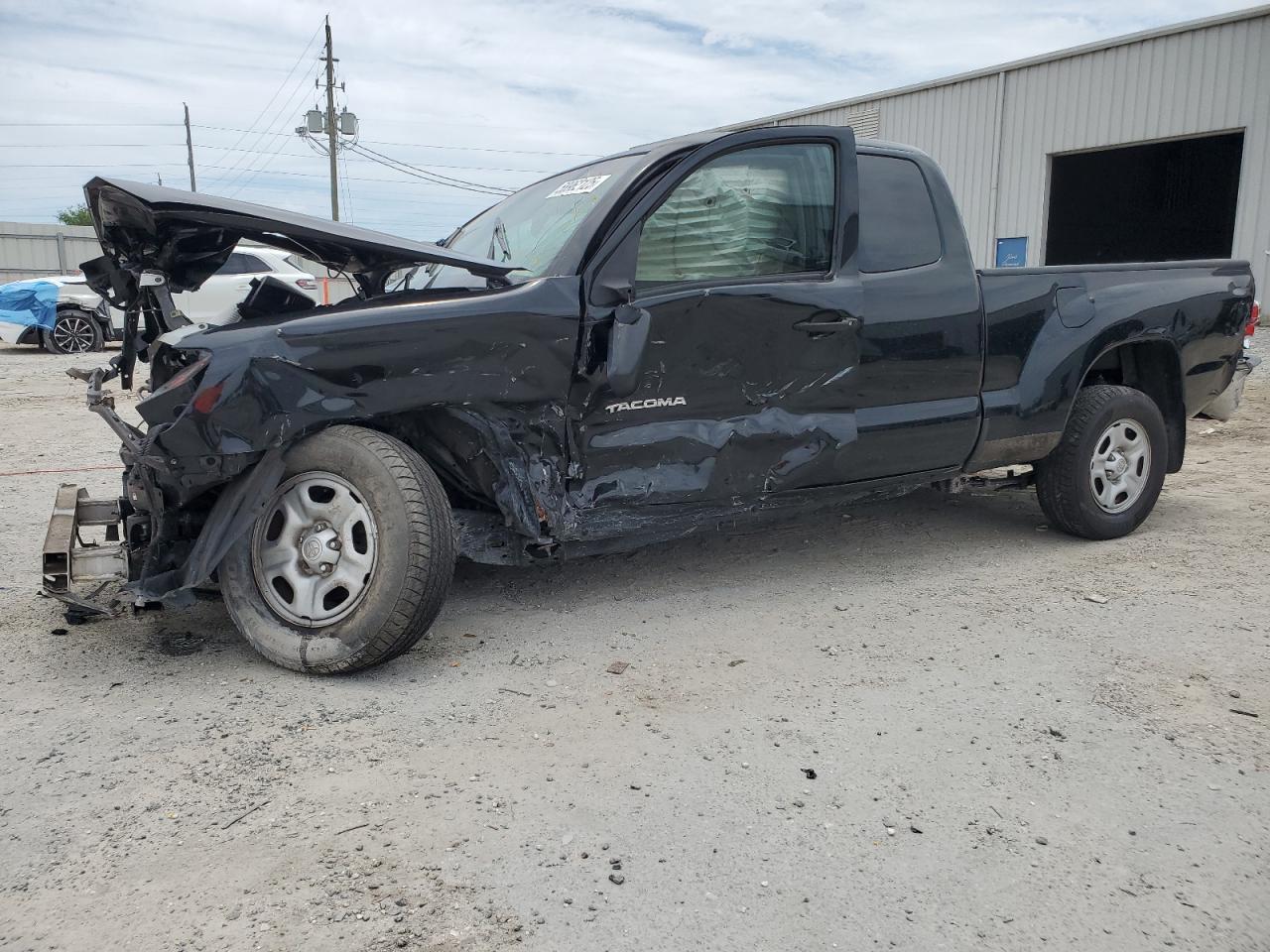 TOYOTA TACOMA ACC 2009