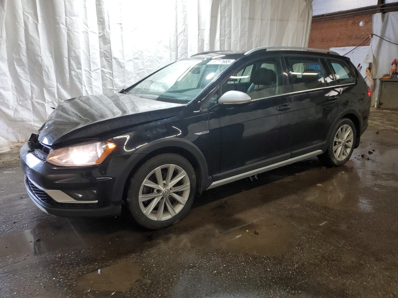 VOLKSWAGEN GOLF ALLTR 2017