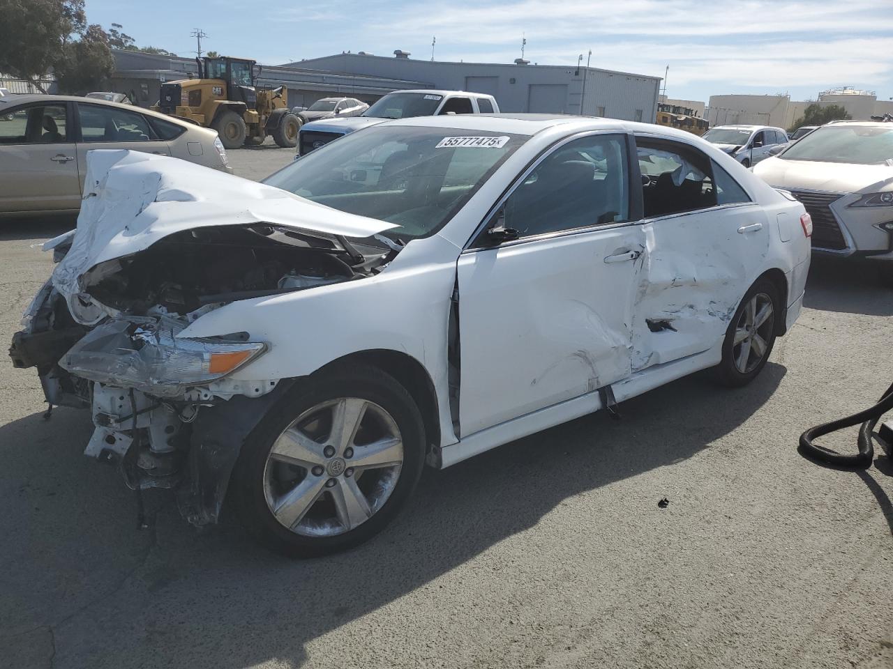 TOYOTA CAMRY BASE 2011