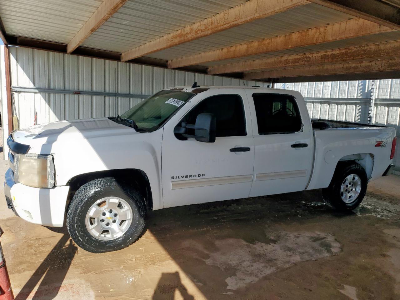CHEVROLET SILVERADO 2011