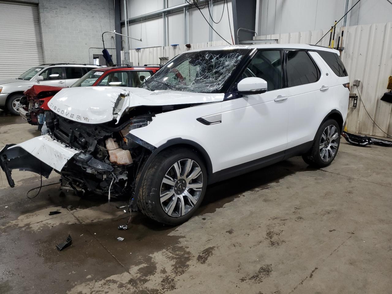LAND ROVER DISCOVERY 2018