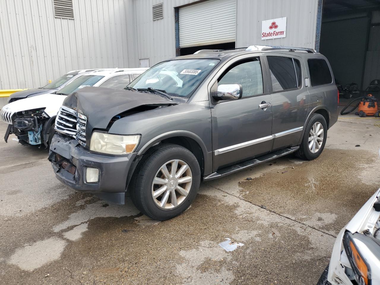 INFINITI QX56 2010