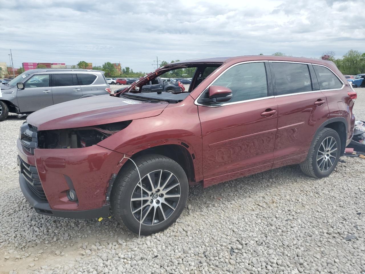 TOYOTA HIGHLANDER 2017
