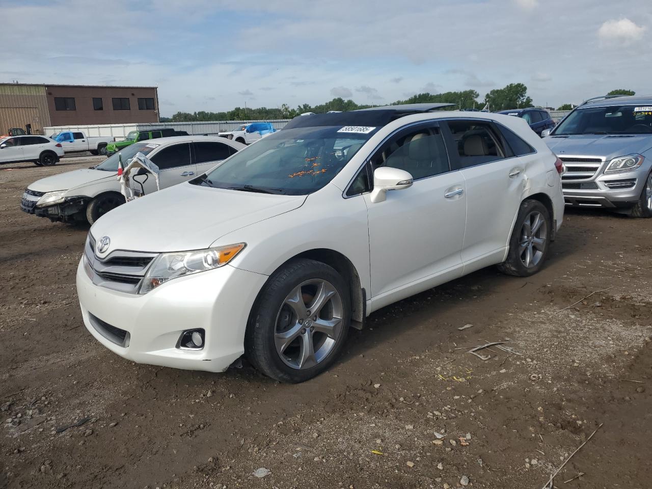 TOYOTA VENZA LE 2013