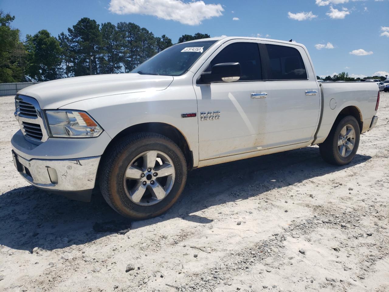 RAM 1500 SLT 2016
