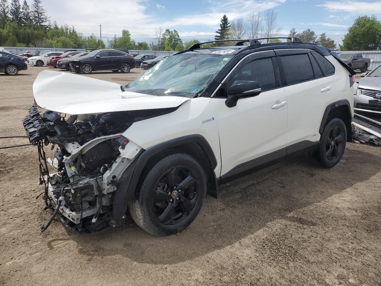 TOYOTA RAV4 XLE 2021