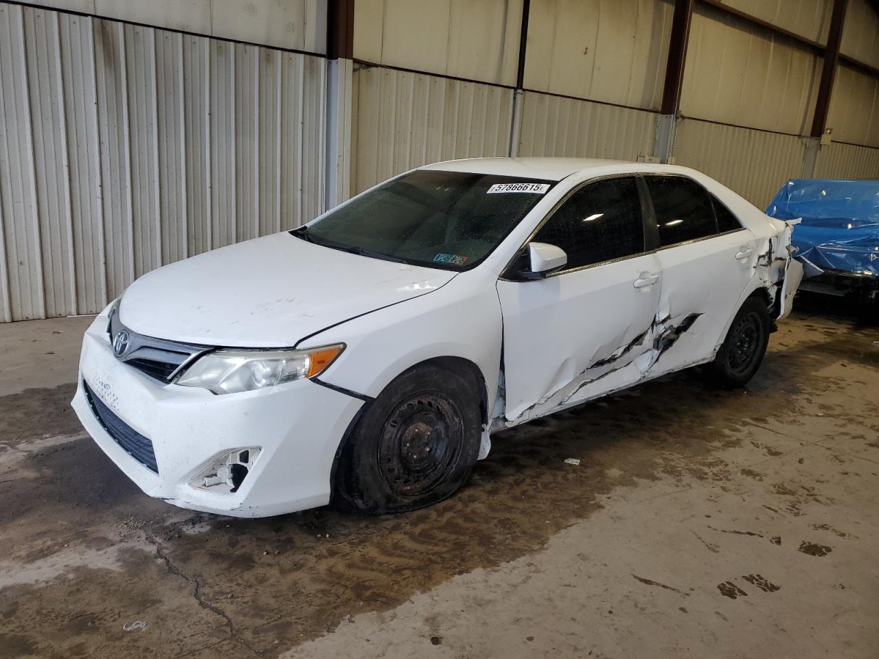 TOYOTA CAMRY BASE 2012