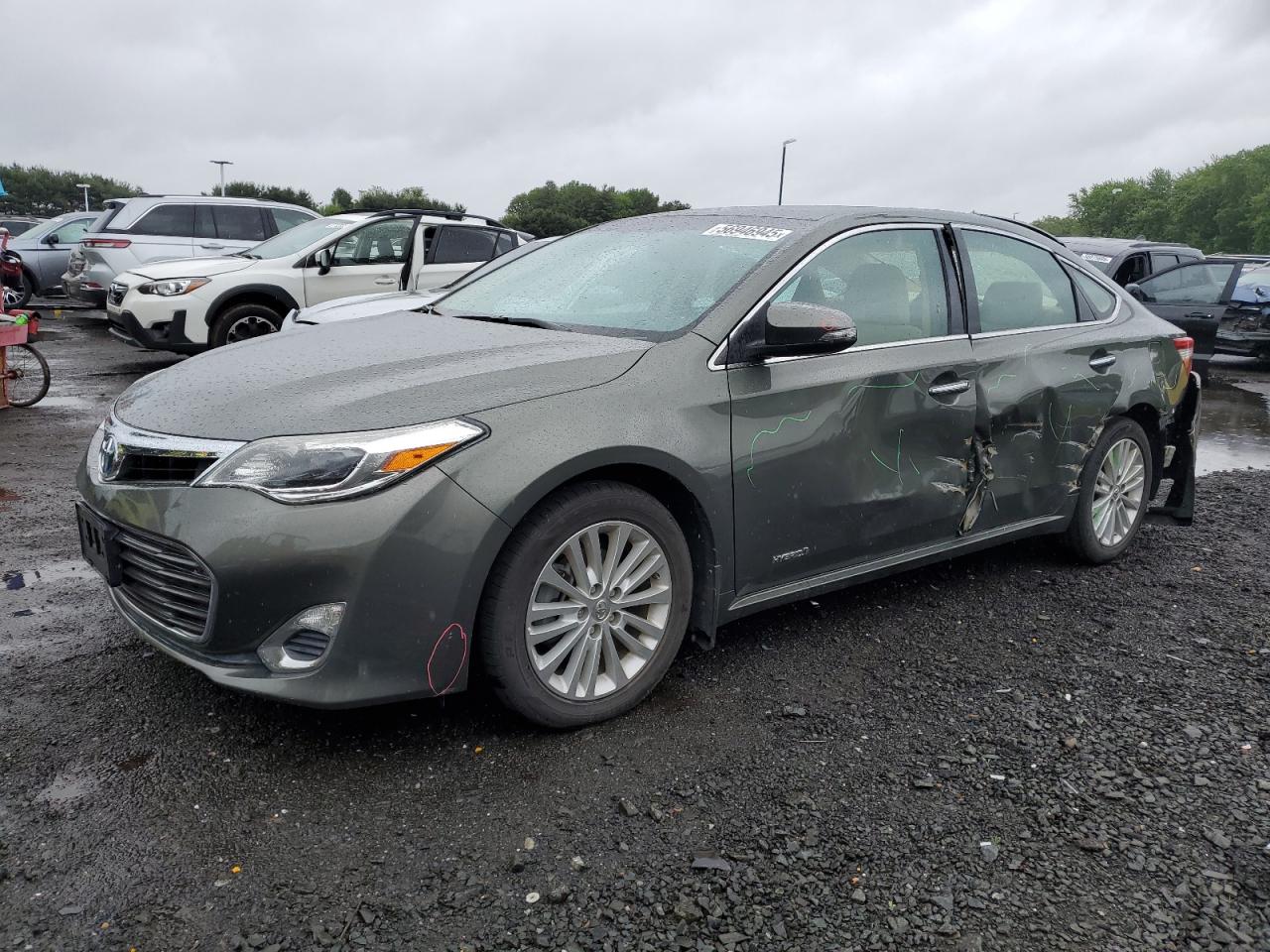 TOYOTA AVALON HYB 2013