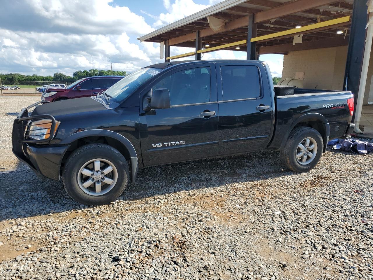 NISSAN TITAN S 2012