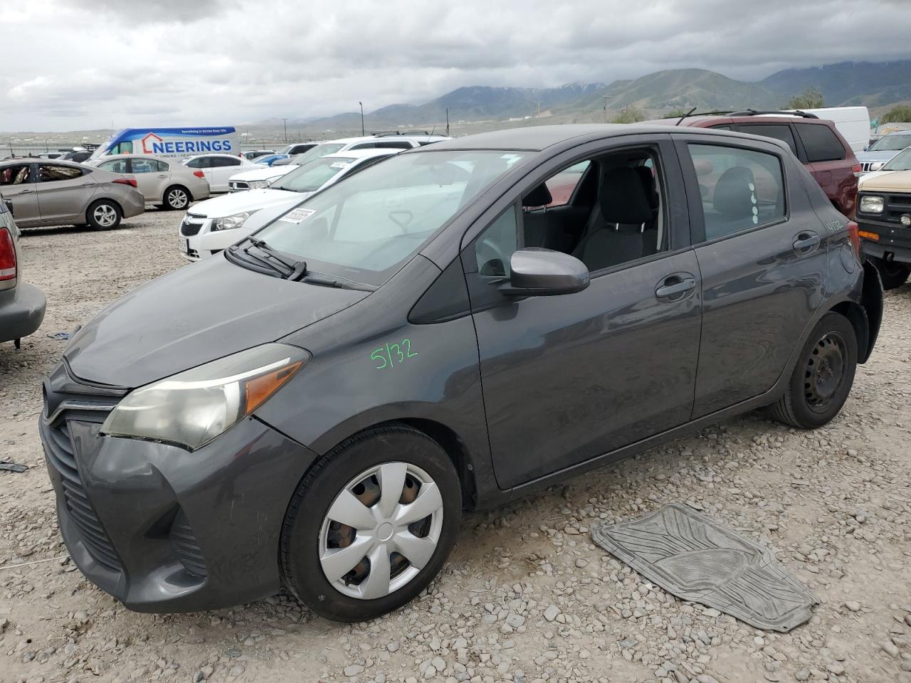 TOYOTA YARIS 2015