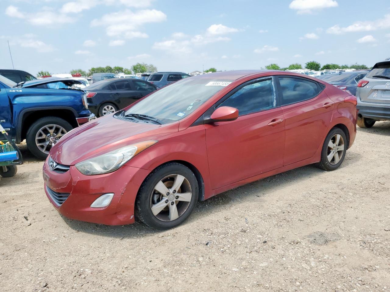 HYUNDAI ELANTRA GL 2013