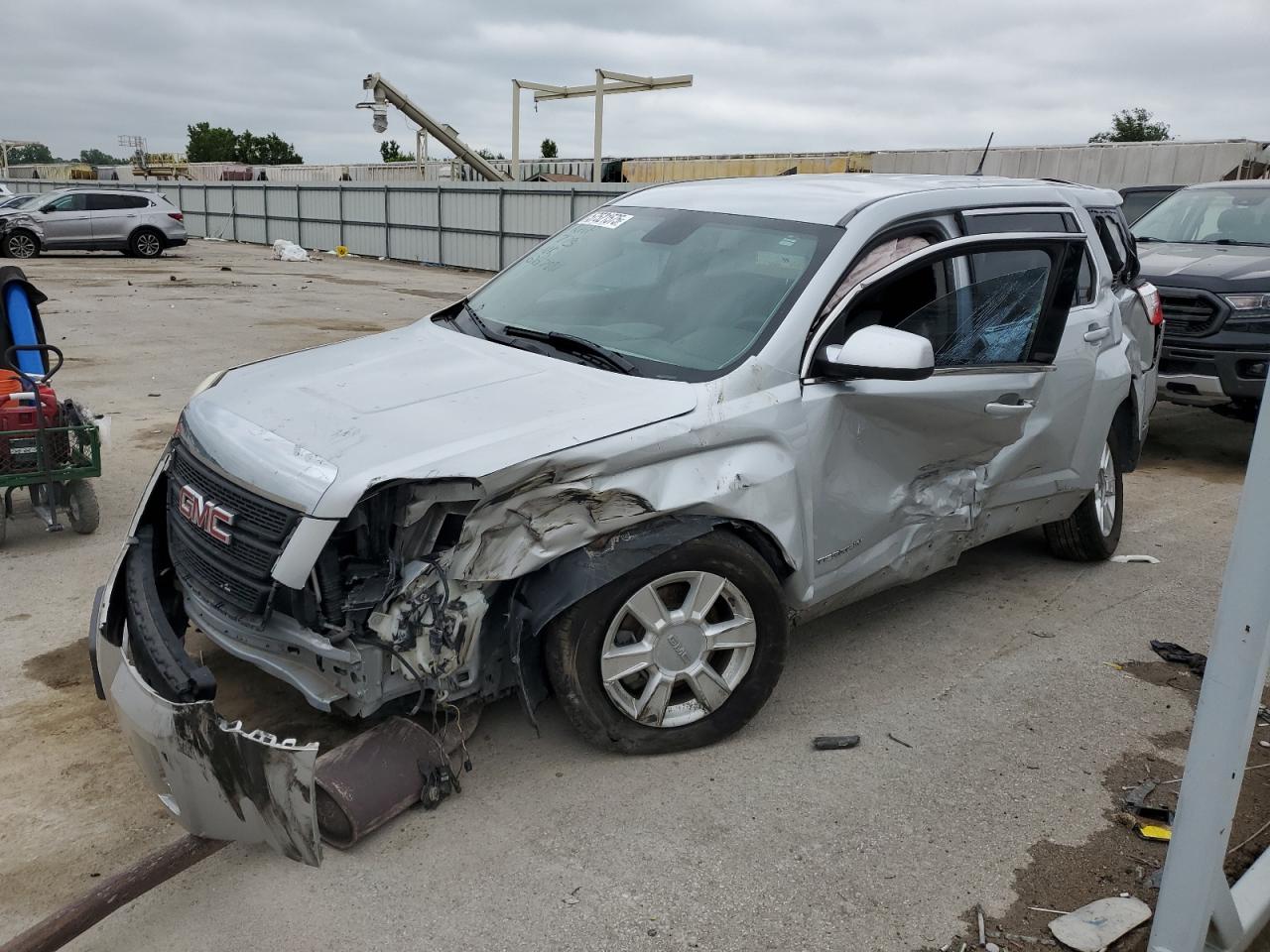 GMC TERRAIN SL 2013