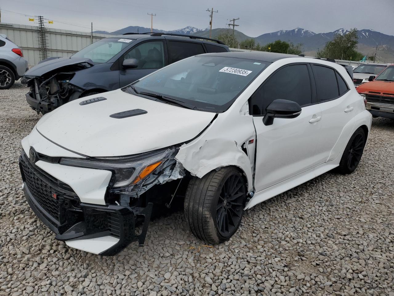 TOYOTA GR COROLLA 2025