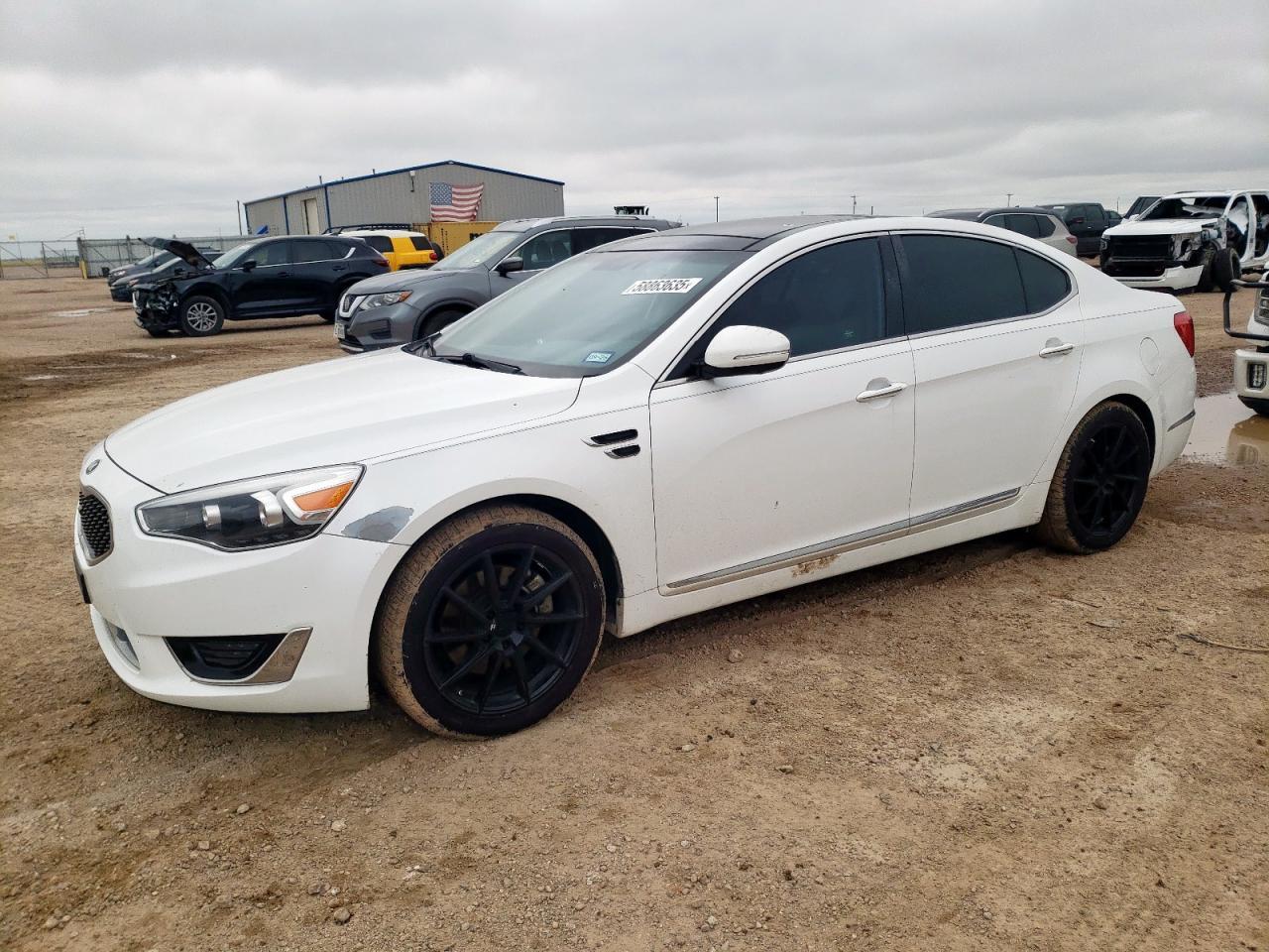KIA CADENZA LU 2016