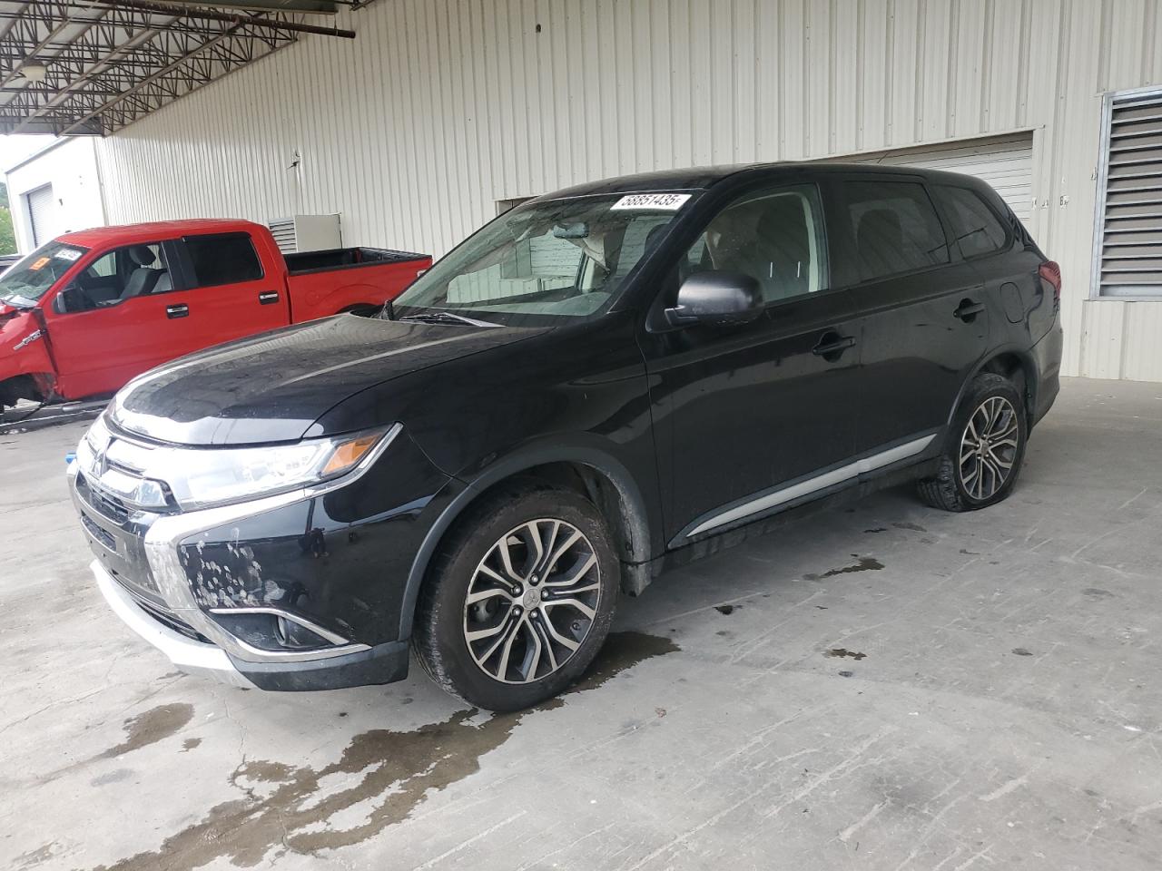 MITSUBISHI OUTLANDER 2016