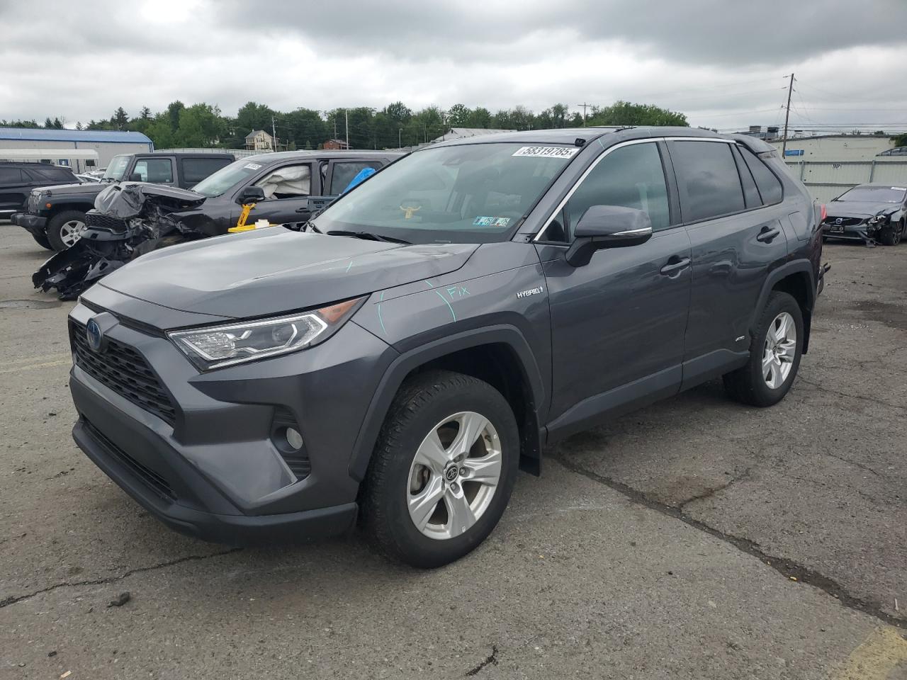 TOYOTA RAV4 XLE 2021